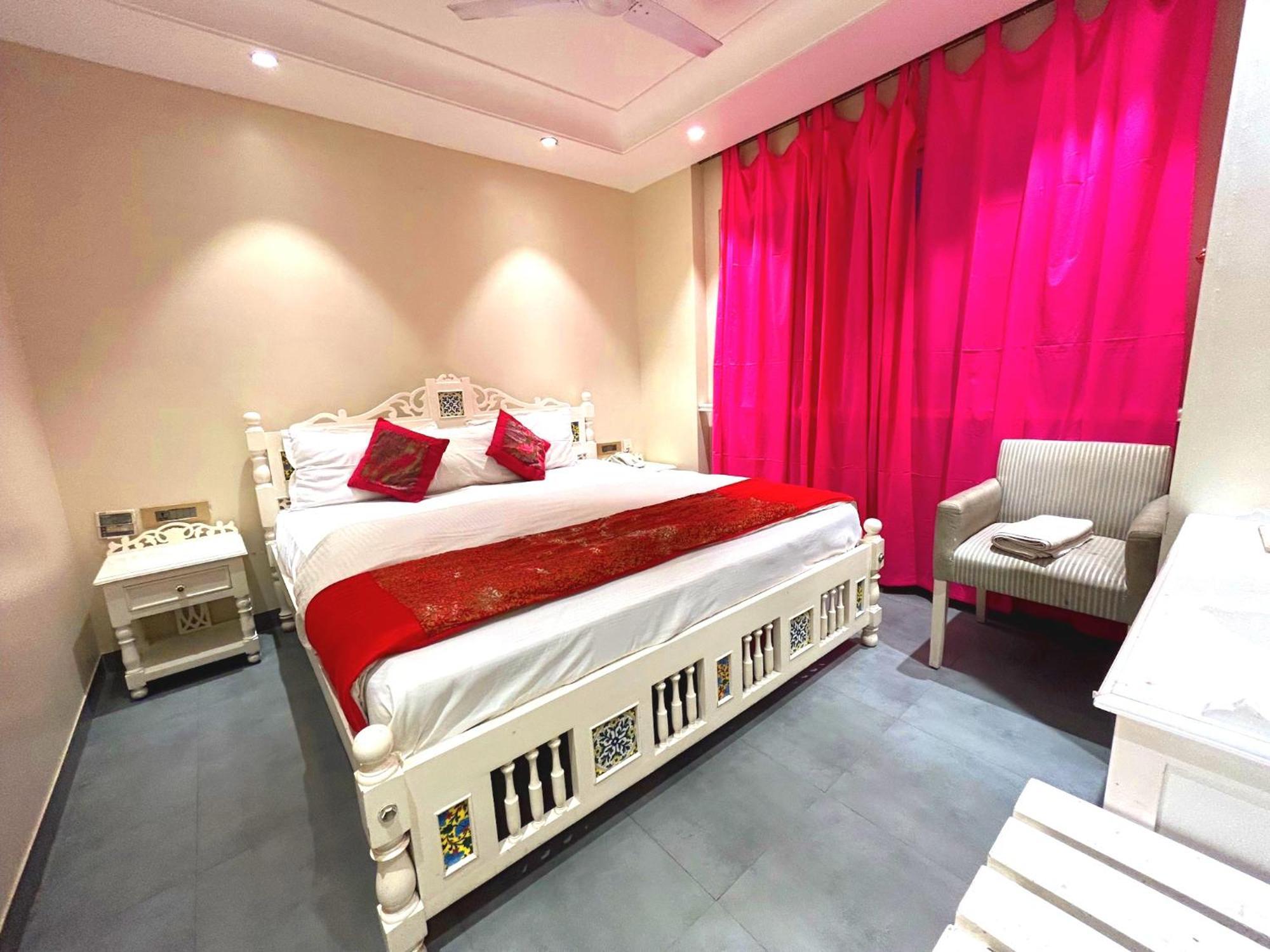 The Pinky Villa - Heritage Boutique Suites Nové Dillí Exteriér fotografie