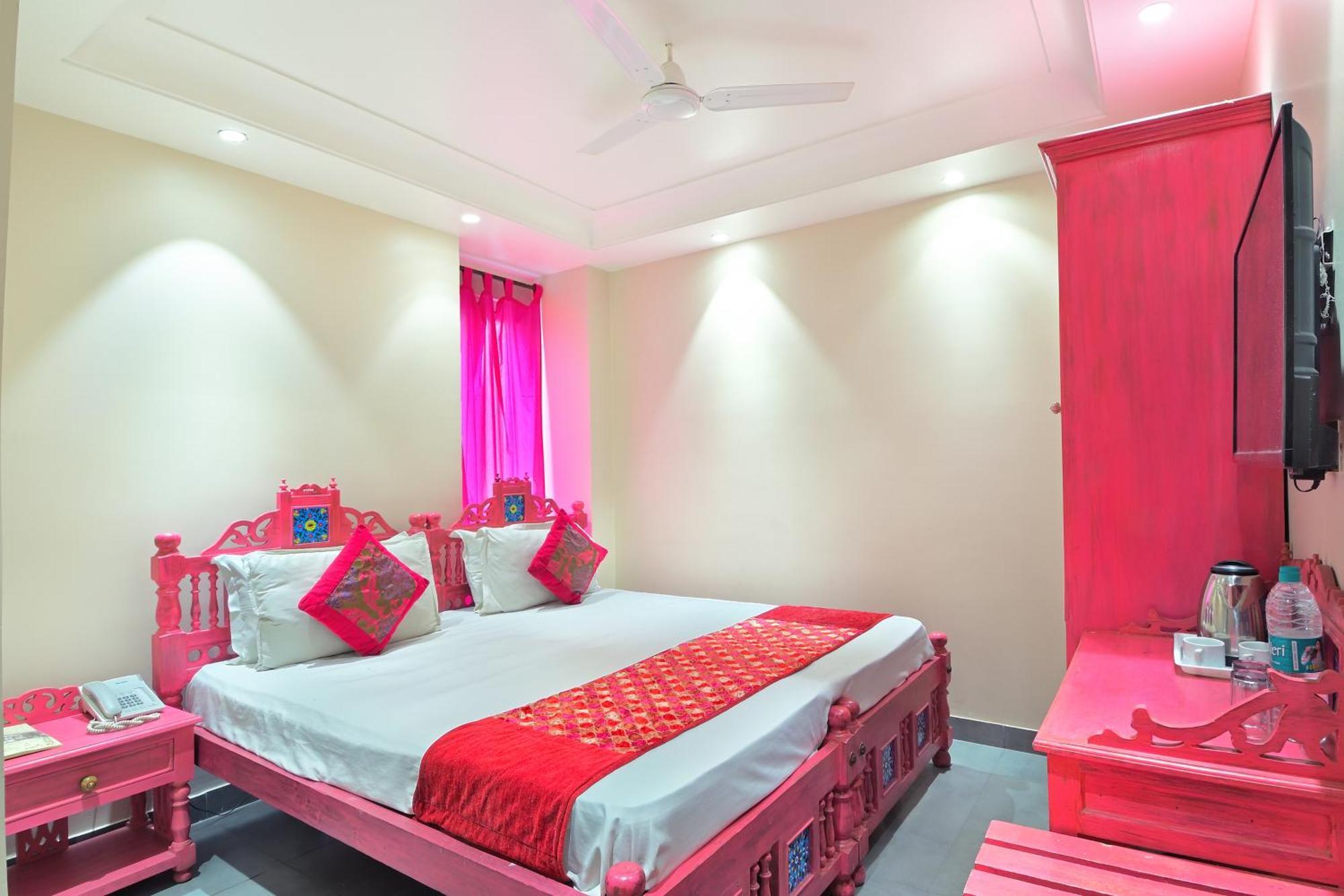 The Pinky Villa - Heritage Boutique Suites Nové Dillí Exteriér fotografie